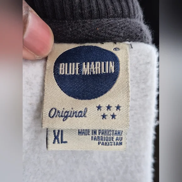 Blue Marlin NYC Long-Sleeved Zip-Up Sweater - Picture 3 of 16